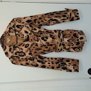 Cache Leopard and Gold Designer Trench size Large like new